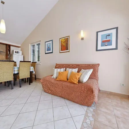 Suzana Apartman