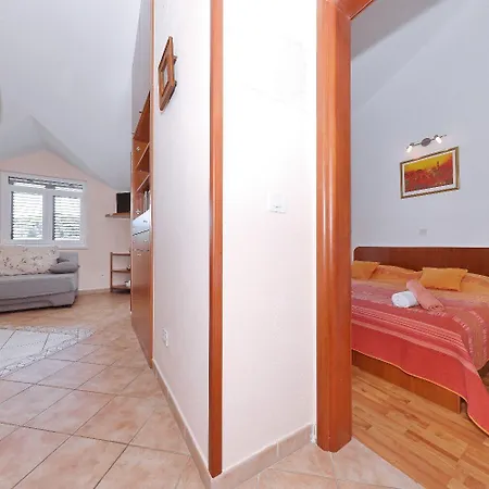 Suzana Apartman Ždrelac