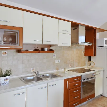 Apartman Suzana *
